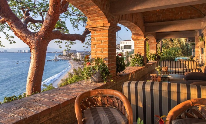 Amapas House | The Verano Estate - Private 11 Bedrooms, Fully staffed, Private Chef