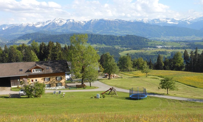 Sulzberg Apartment | The view of the mountains will inspire you