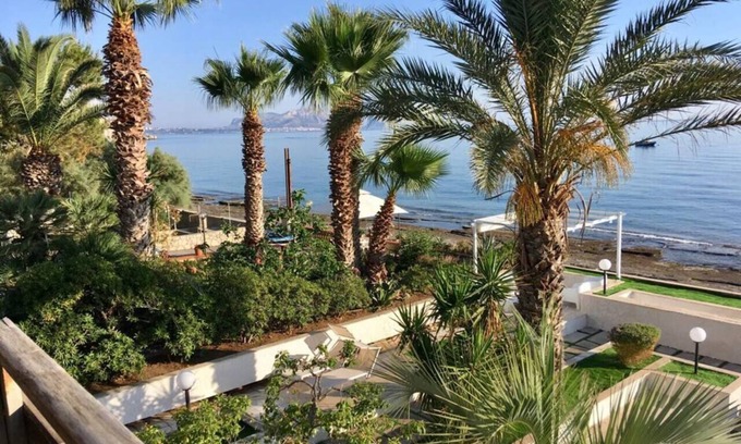 Torre Colonna-sperone Villa | The Villa on the Sea - Navel of Venus
