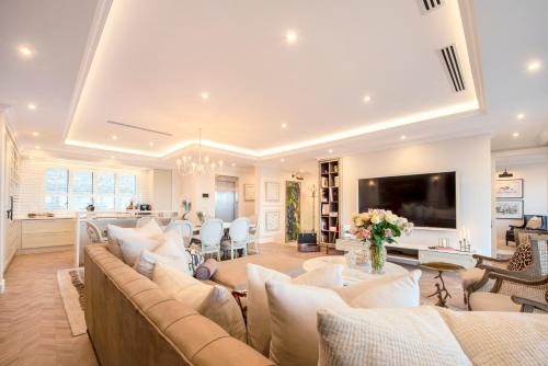 Klein Windhoek House | The Weinberg Urban Pods