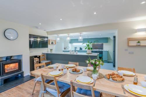 Symonds Yat House | The Weir House