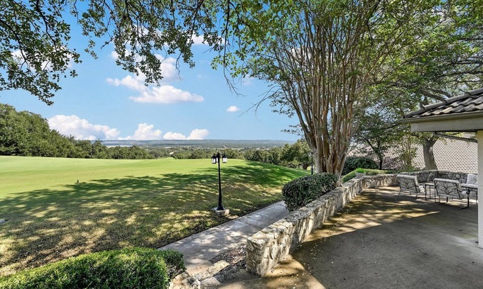 Barton Creek Lakeside Cottage | "THE WHOLE EXPERIENCE"! - Cottage #27 in a private country club community.