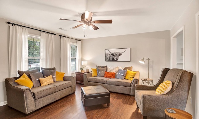 Smyrna House | The Willow House - Perfect Family Weekend Getaway! Must see back porch! 🍑