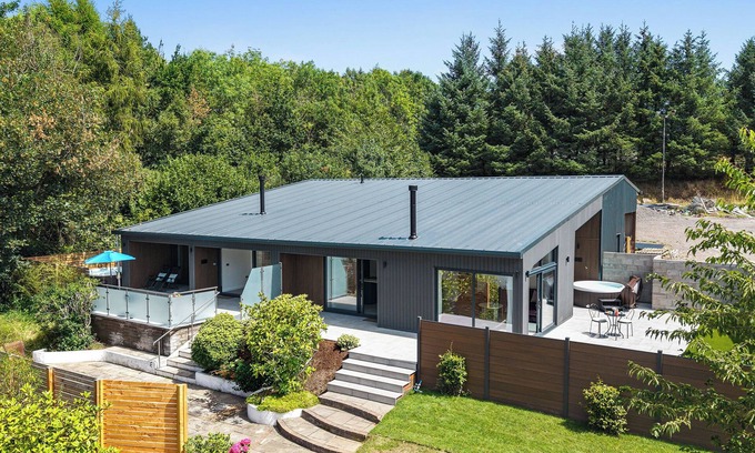 Abergavenny Villa | The Wren - Luxury Retreat