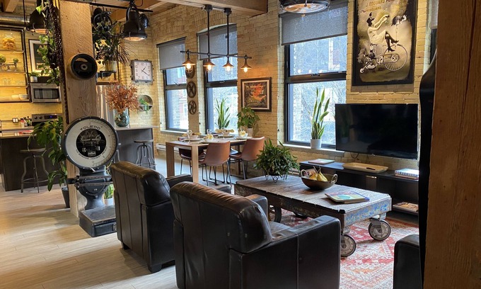 Exchange District Condo | theLOFTonJAMES, Historic Exchange District, Exposed Brick & Beams, High Ceilings