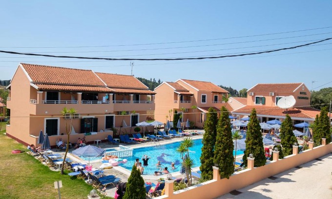 Sidari Apartment | Theodosia Hotel