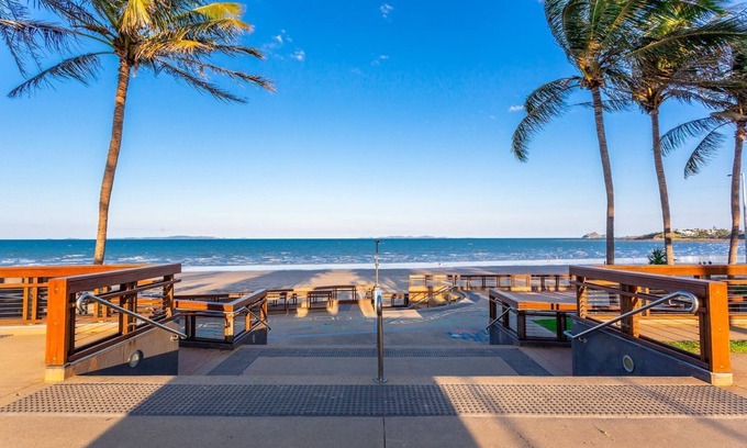 Yeppoon Apartment | This beautiful unit is in the heart of Yeppoon