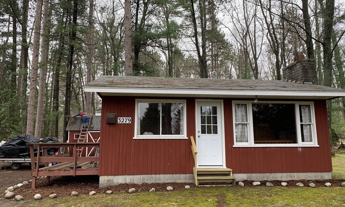 Lewiston Cabin | This is what “Up North” feels like!
