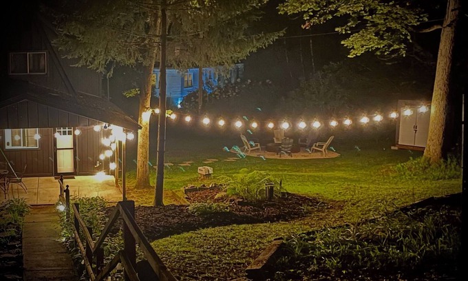 Browns Lake Cabin | This modern A-Frame home promises a sanctuary of comfort and tranquility.