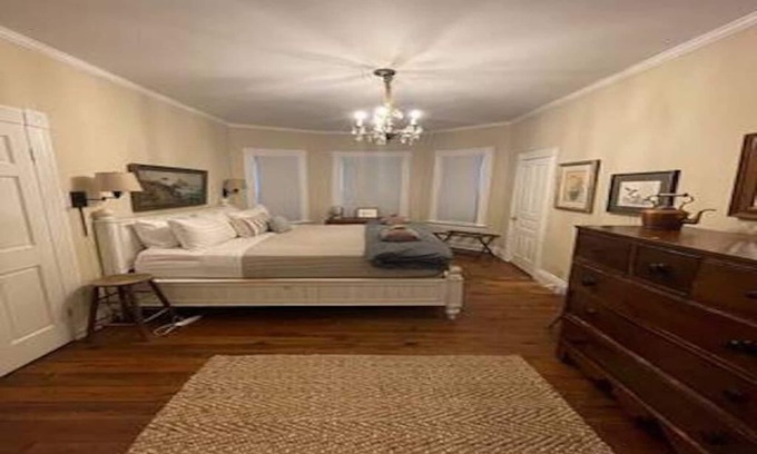 Saluda House | This quintessential Saluda cottage personifies eclectic and whimsey!