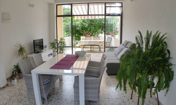 Podgora Apartment | Three bedroom apartment with terrace Podgora, Makarska (A-4332-a)