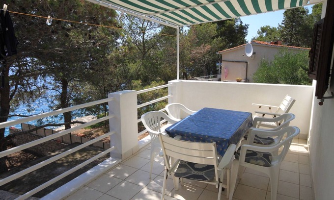 Island Dugi Otok Apartment | Three bedroom apartment near beach Lavdara, Dugi otok (A-3454-a)