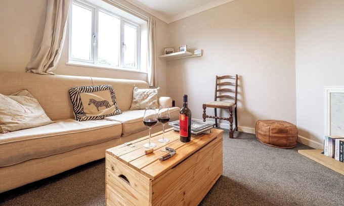 Crewkerne Cottage | Three Bedroom Home with Garden and Parking