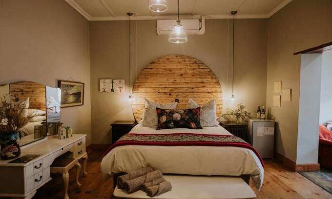 Richmond - NC House | three birds country house