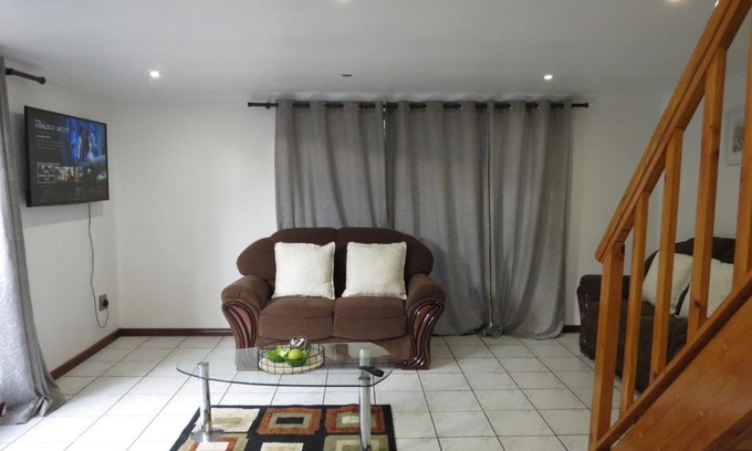 Durbanville House | Three Spruce