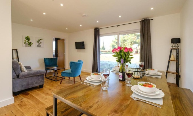 Pettistree House | Three Tuns - Garden Suite 3