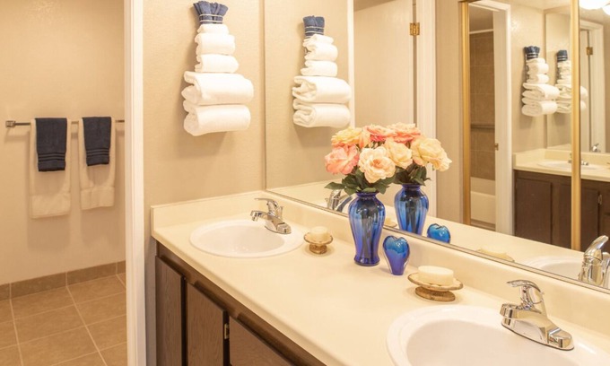 Sparks Resort | Thunderbird Resort Club - 1 Bedroom