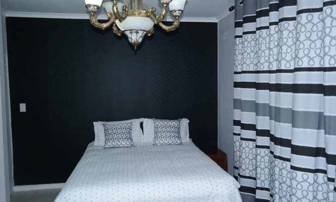 Flamingo Vlei House | Tia Maria House