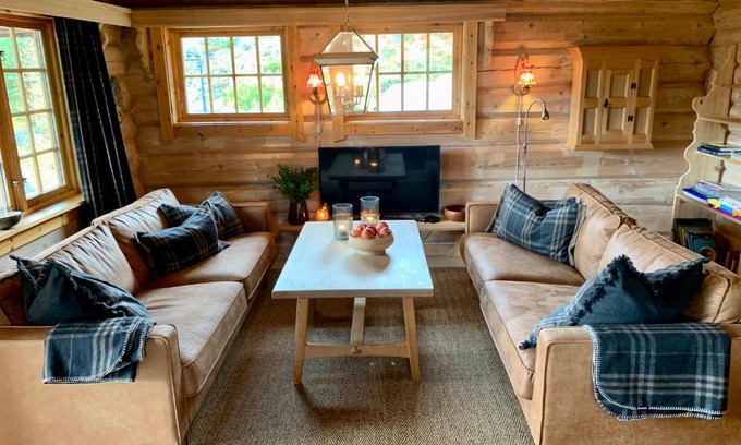 Nore og Uvdal House | Timber Lodge in Uvdal Skisenter VIEW/WIFI