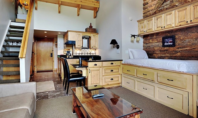 Snowmass Village Condo | 🌲Timberline 317 Studio Loft Deluxe ~ Hot Tub~Pool~WiFi~Ski-in/out~Local Shuttle🌲
