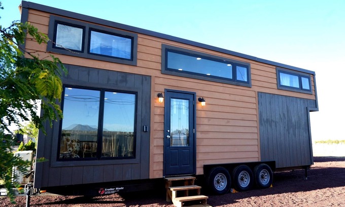 Flagstaff House | Tiny HorseShoe Getaway near Flagstaff