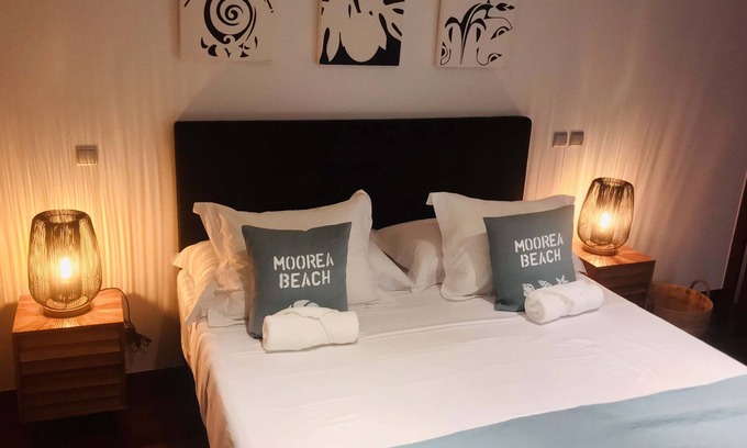 Papeete Apartment | Tipanie- Apt F2 PPT w/pool, A/C, high speed Wifi and wonderful view