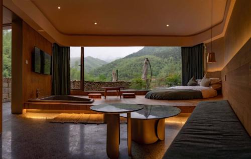 Tonglu County Hotel | Tonglu TianKong MiLing Homestay