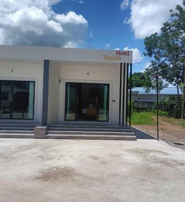 Si Bun Rueang Hotel | TonLiw Hotel โรงแรมต้นหลิว