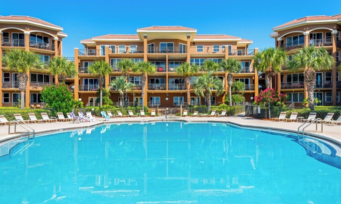 Miramar Beach Condo | Top Floor, Beachfront, Bch Svc, Pool, Grill, Kitchen, Wifi Mediterranea!