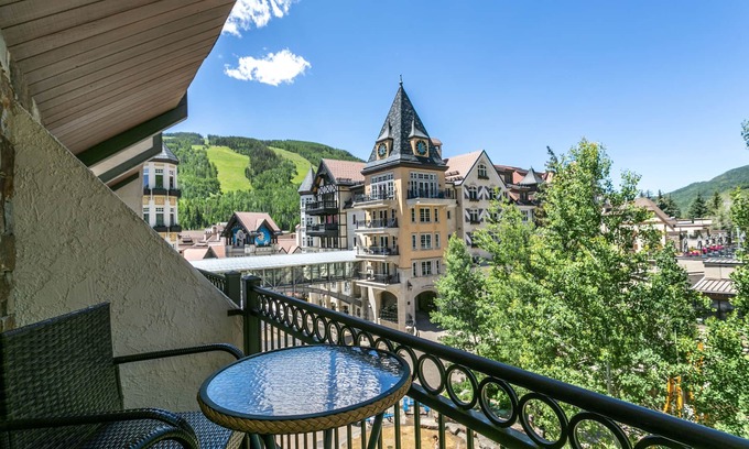 Vail Condo | Top Floor, Views, Rooftop Hot Tub LH403