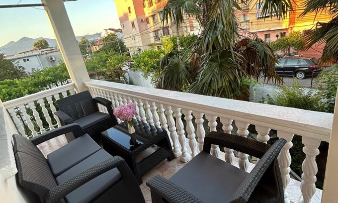 Shkoder Villa | Top Guest House