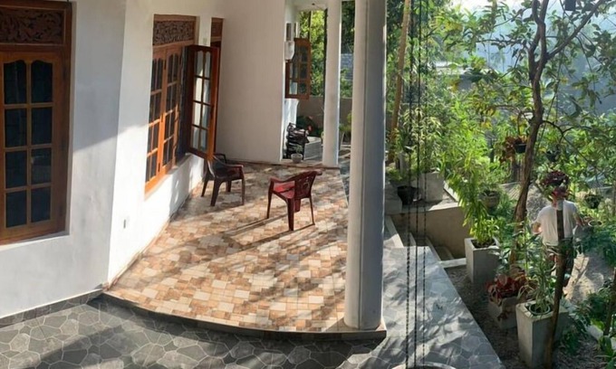 Udunuwara House | Toropi homestay welcome all of you