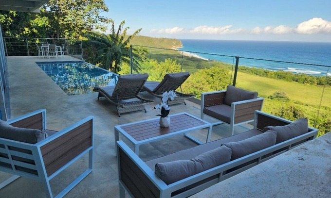 Coto House | Torremar Luxury Villa: A Luxurious Coastal Escape for Adults