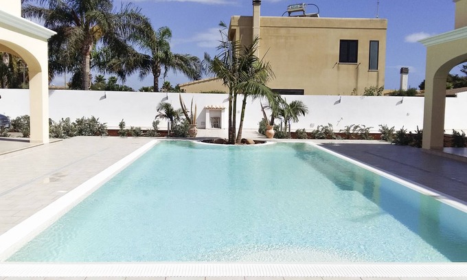 Mazara del Vallo Apartment | TORTUGA3 APARTMENT WITH SHARED POOL USABLE AT NIGHT