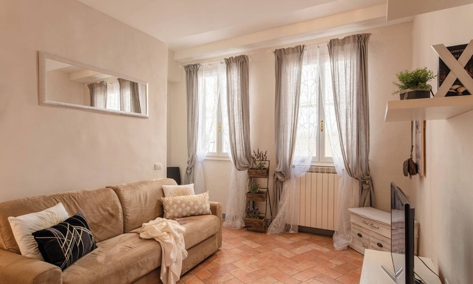 Oltrarno Apartment | Toscanella - Flo Apartments