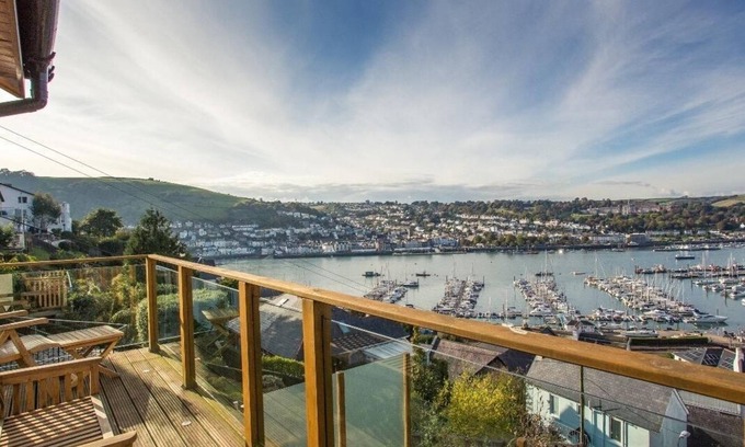Dartmouth House | TOTHERSIDE, family friendly, luxury holiday cottage in Dartmouth