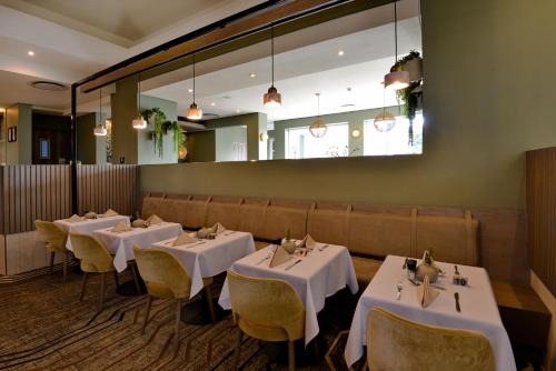 Eikenbosch Hotel | Town Lodge Bellville