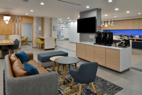 Asheville Hotel | TownePlace Suites by Marriott Asheville Downtown