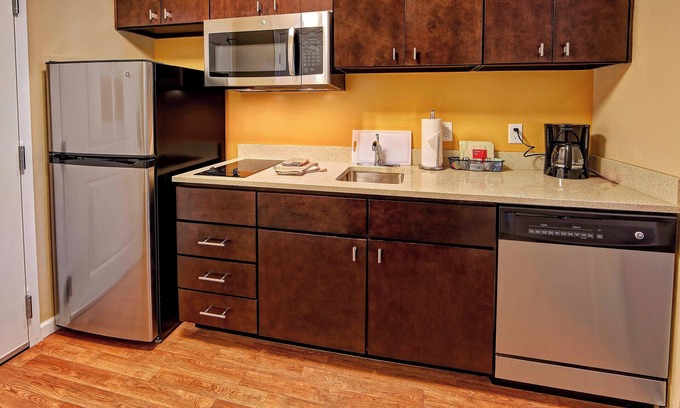 Hattiesburg Hotel | TownePlace Suites Hattiesburg