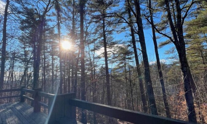 North Conway House | Townhouses near the White Mountains Perfect for Large Groups