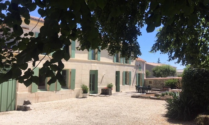 Saint-Sulpice-de-Cognac House | Traditional Charentaise house with safe heated swimming pool for children.