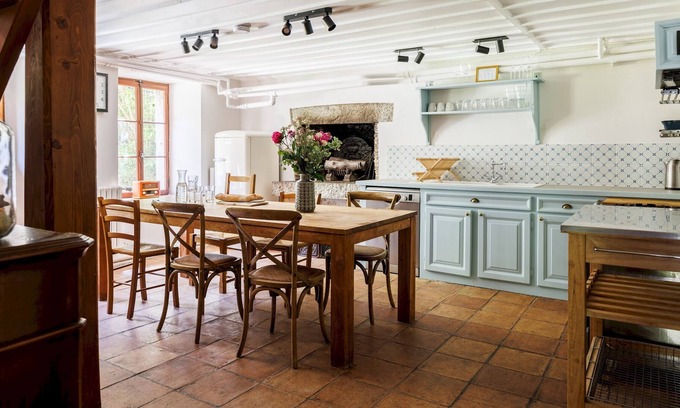 Le Lavancher House | Traditional Mountain Lodge Chamonix Valley