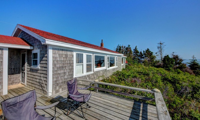 Matinicus Cottage | Traditional Beach Camps On Ocean Next To Markey's Beach, Matinicus Island