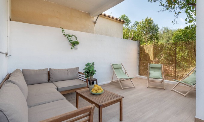 Soller House | Traditional townhouse, beautifully modernised with Balcony, Terrace, Air Conditioning & Wi-Fi