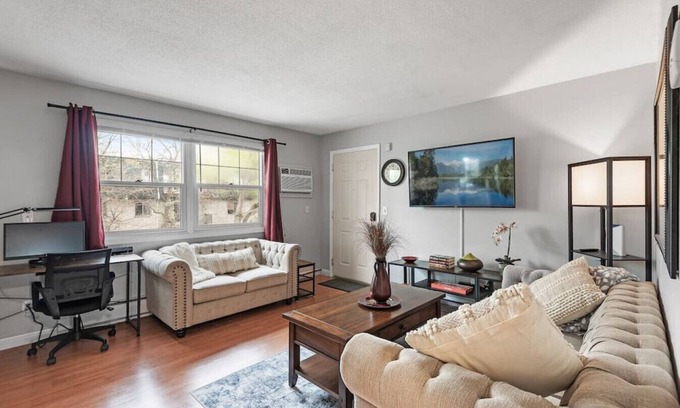 Spring Lake Park Apartment | Tranquil 2BR Apt Mpls - 8075 Apt 3