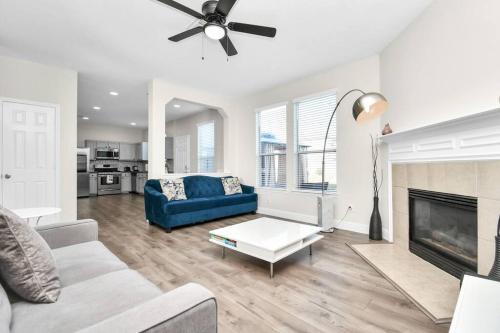 Cypress House | Tranquil 4-BR Oasis With Pool & Backyard Bliss!
