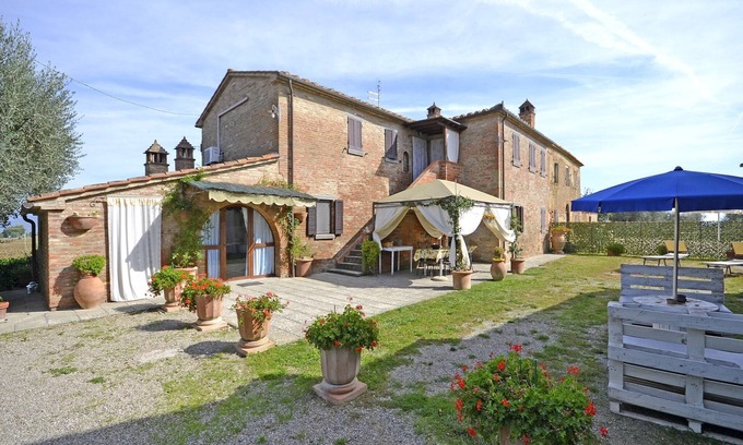 Cortona House | Tranquil Cortona Home