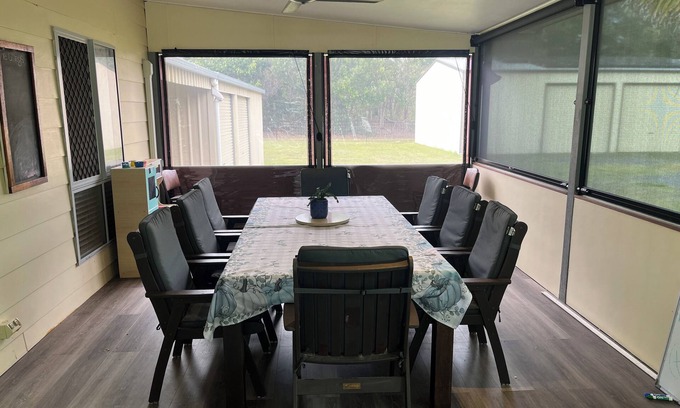 Bunya Creek House | Tranquil Country Home