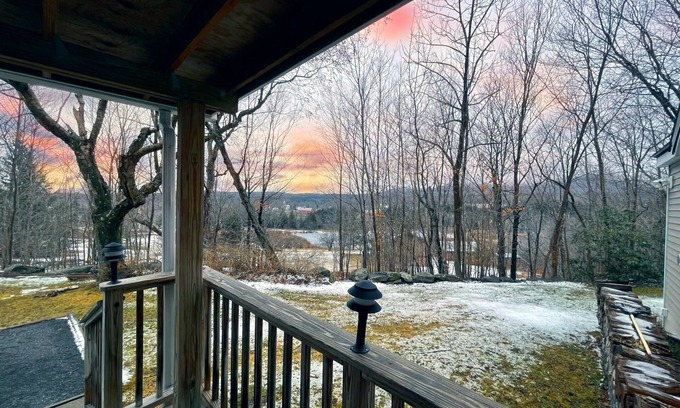 Jewett House | Tranquil Cozy Retreat: Views, Brook, Fire Pit, Ski, Hunter, Windham