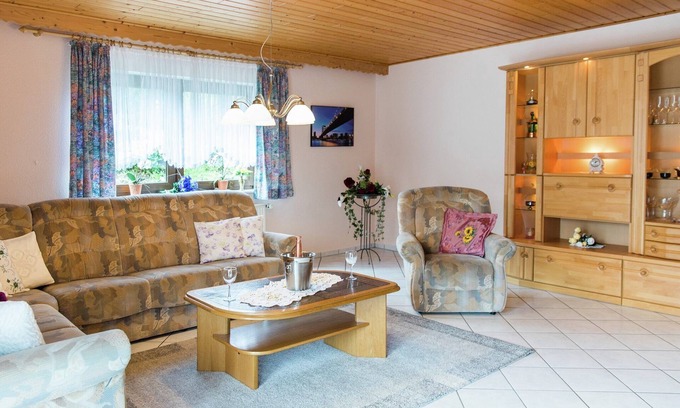 Lirstal Villa | Tranquil Eifel Hideaway